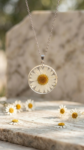 Hər çiçək bir xatirə – “Daisy” kolleksiyasından